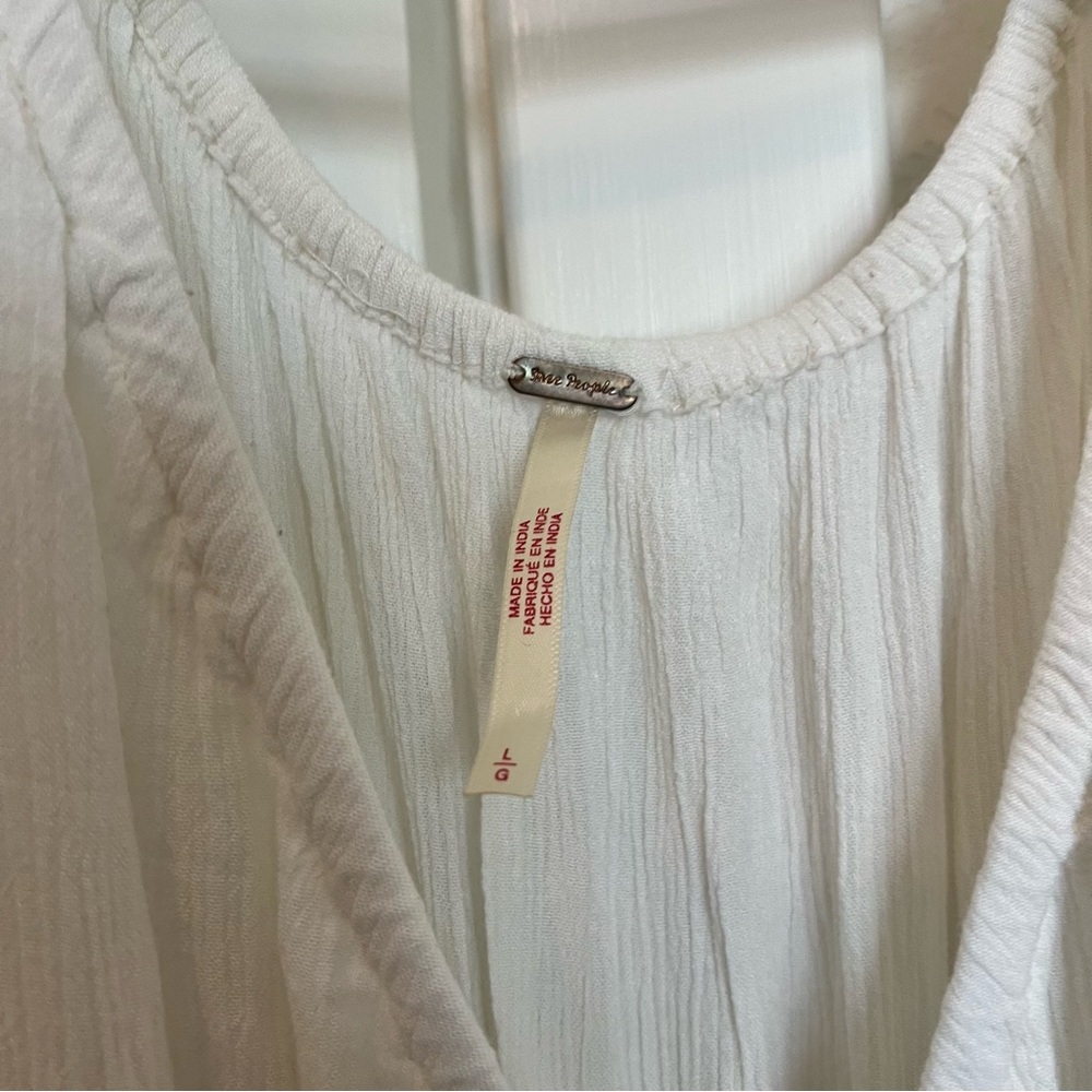 Free People White Maxi Dress with V-Neck and Pockets - Picture 3 of 4